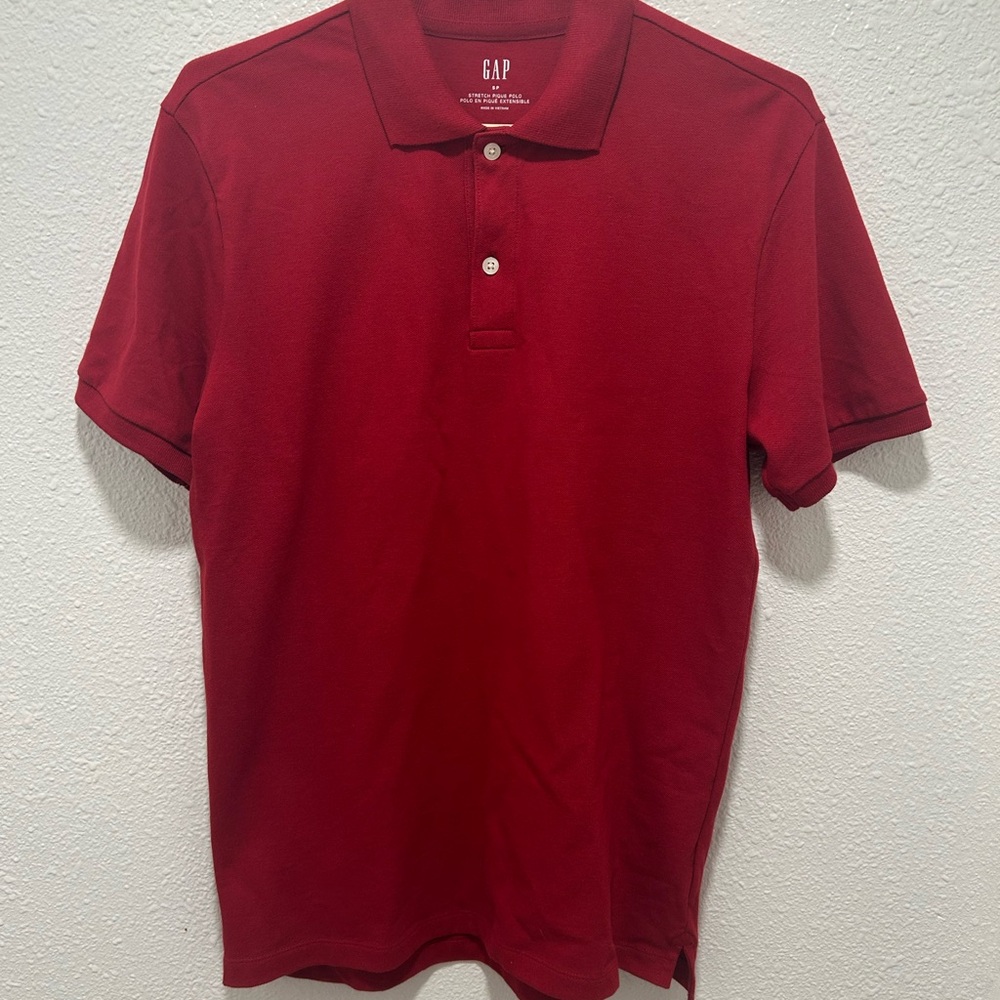 GAP Men's Classic Crimson Polo Shirt